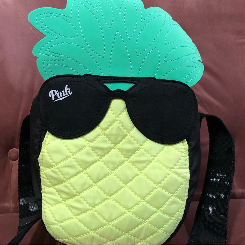 PINK Victoria’s Secret Pineapple Cooler Insulated Bag - Picture 2 of 7